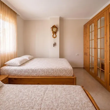 Cozy In 3 Min From The