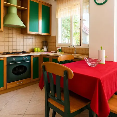 Appartement Cozy In 3 Min From The Golem (Tirana)